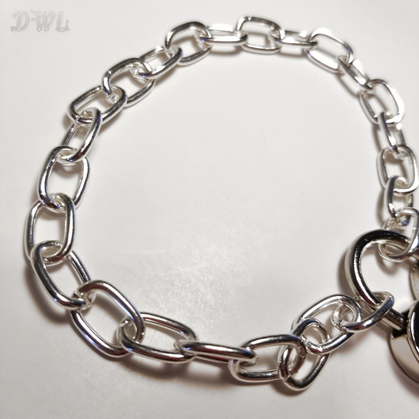 Silver-Chain-Heart-Chunky-Anklet