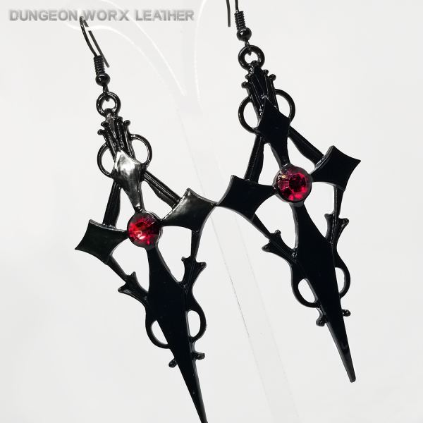 Jewelry-Black-Domina-BDSM-Cross-Earrings