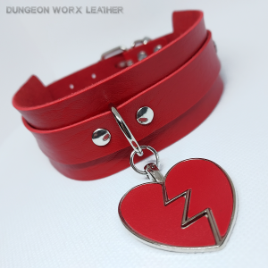 BDSM-Collar-With-Matching-Broken-Heart-Charm-Red-1500x1500